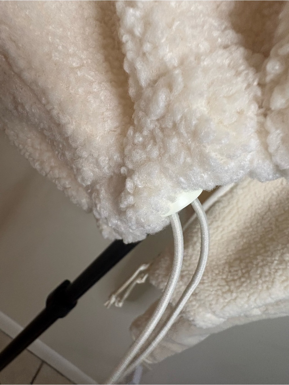 SKIMS Teddy Jacket Cropped Cream Sherpa Zip-Up Jacket❤️❤️❤️❤️ - Picture 9 of 10